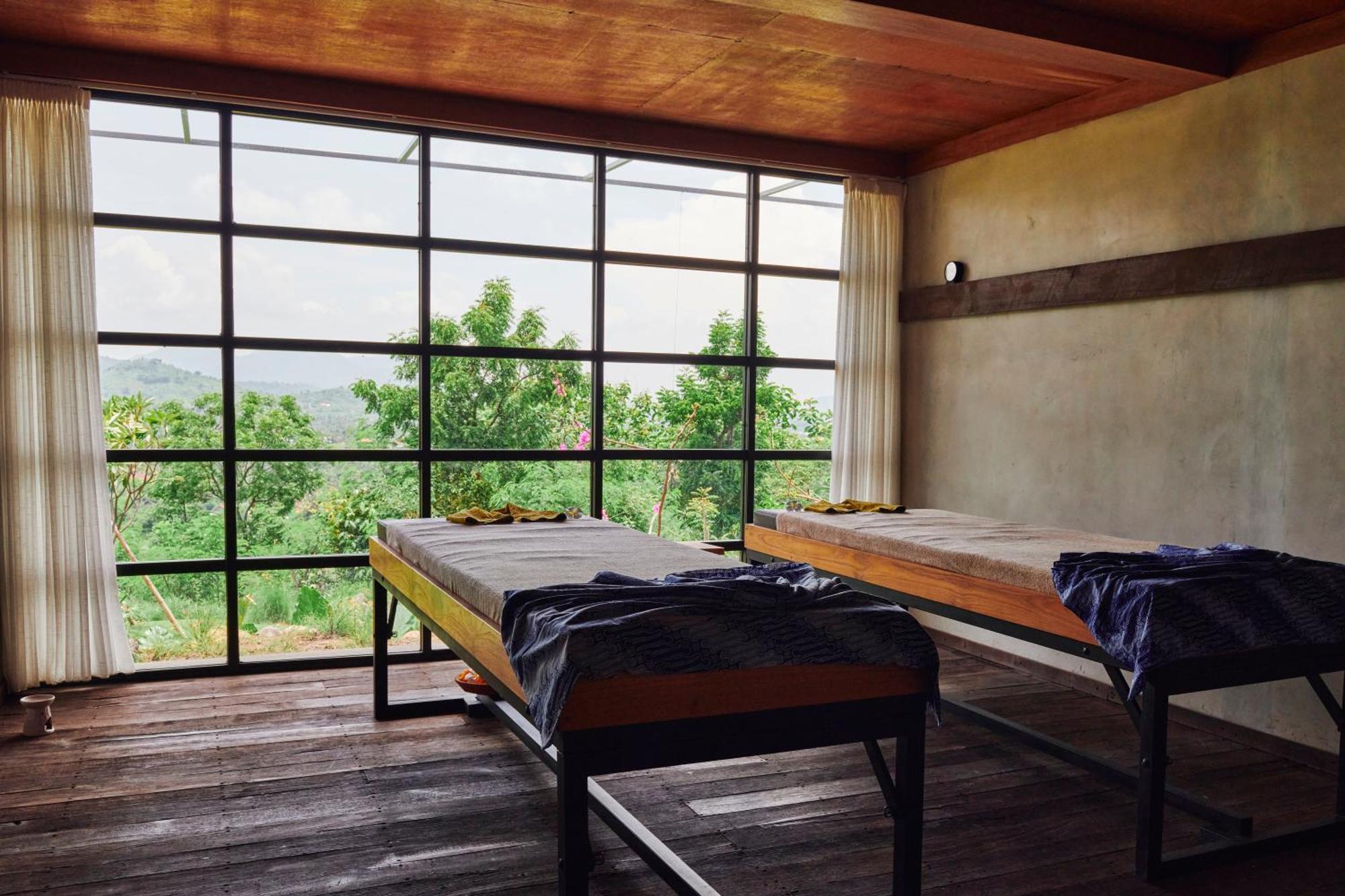 Mangroove Bay Boutique Hostel Banyuwedang Екстериор снимка